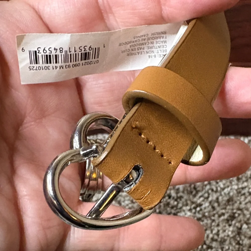 PLACE Belt Non Leather Heart Buckle Silver Single Prong Tan